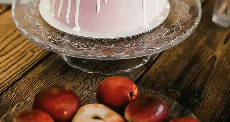 Birthday cakes online And Wedding Cakes Trends In 2025